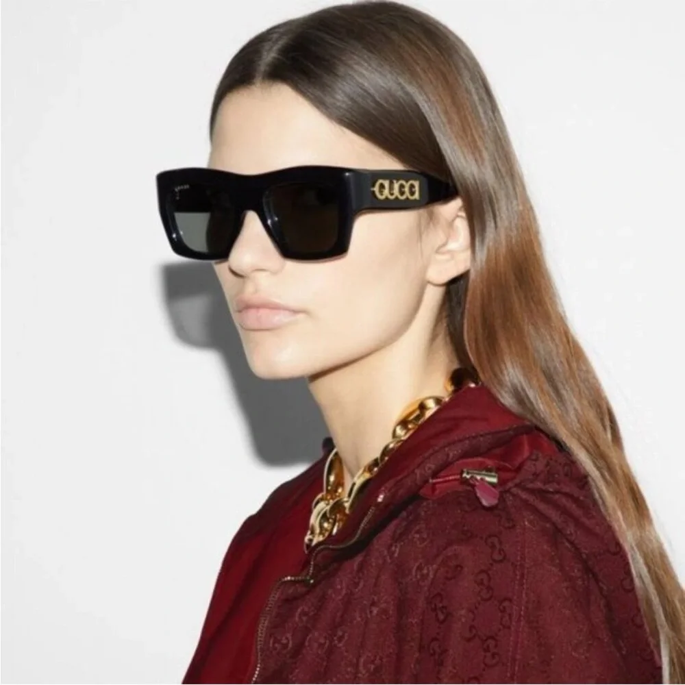 Gucci Dark Frame Sunglasses